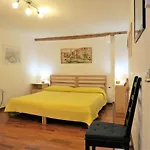 Apartment Manzoni